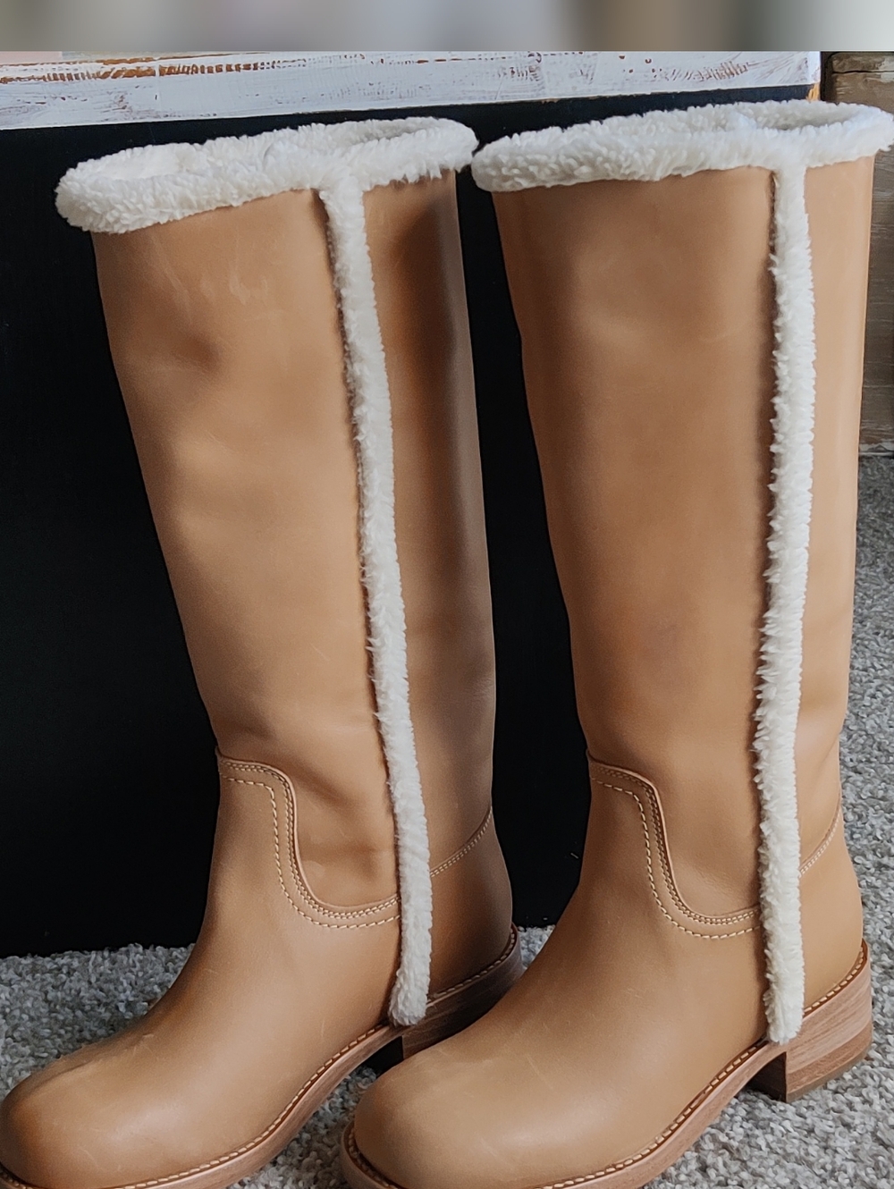 💙SALE 💙Steve Madden Riggs Faux Fur Boots - Picture 6 of 9